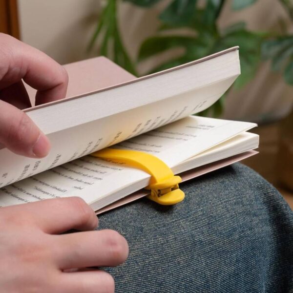 3 pcs Silicone Automatic Bookmark