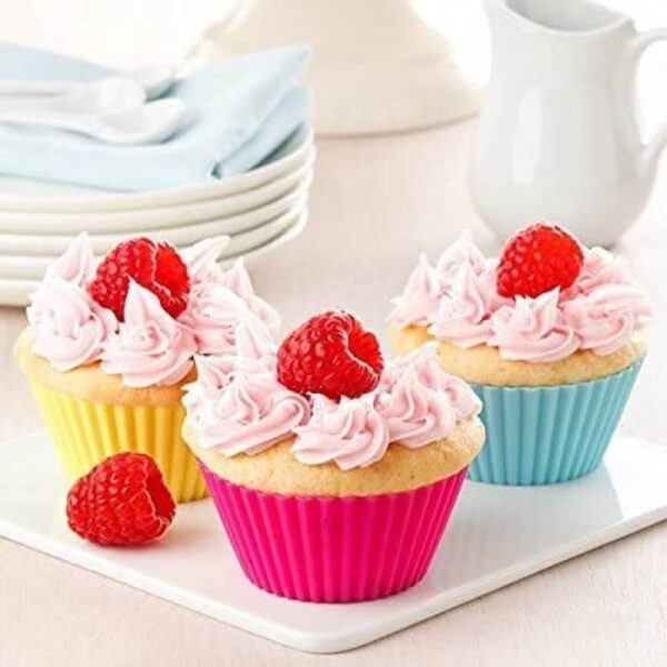 Round-Silicon-Moulds-for-Cupca2-1653133769 Silicon Cupcake Mould set of 12 Round Muffin Moulds